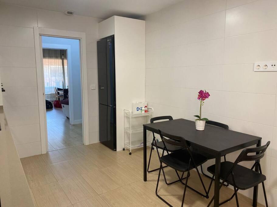 Precioso En La Mejor Zona De Apartment Malaga